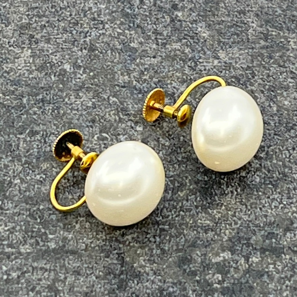 Vintage CIRO 9ct Yellow Gold Faux Pearl Screwback Earrings 9k Gold